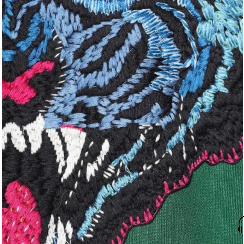 GUCCI-RUFFLED-SHOULDER ZIP-THROUGH JERSEY JACKET AND PANT TRACK SUIT